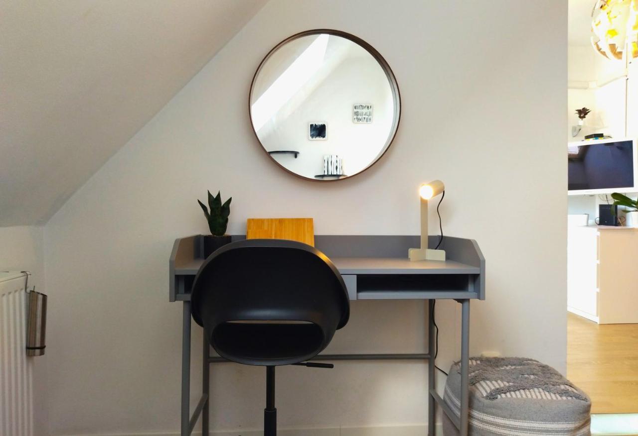 Apartment Lila ซาเกร็บ ภายนอก รูปภาพ